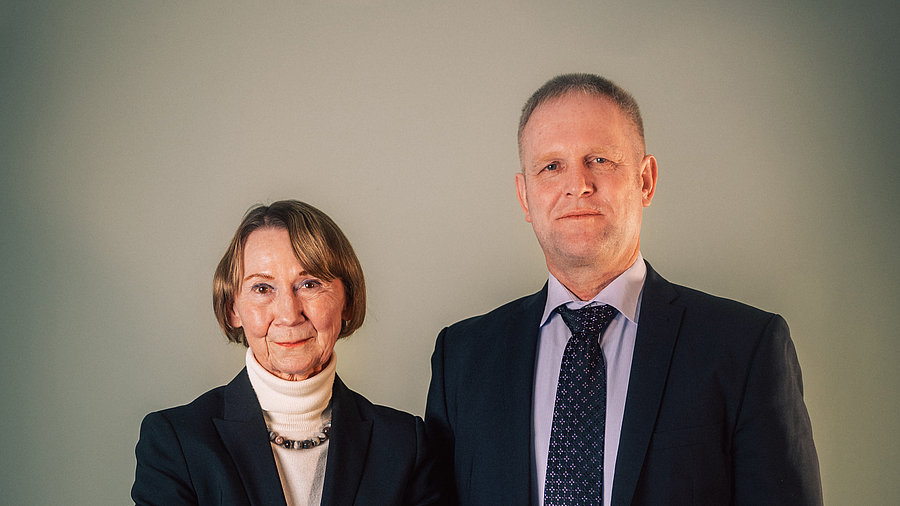 Foto: Alternierende Verwaltungsratsvorsitzende des Medizinischen Dienstes Sachsen-Anhalt: Traudel Gemmer und Helge Lewerenz
